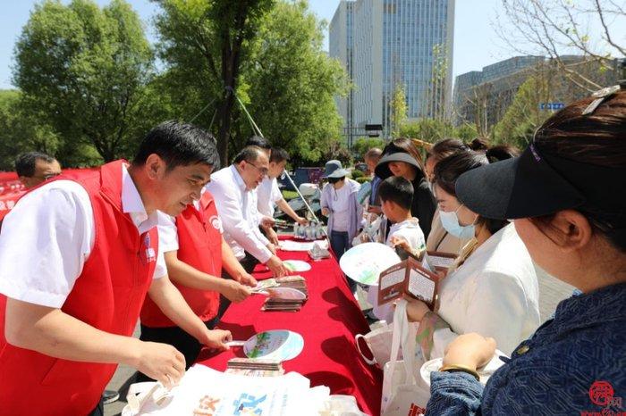 济南市自然资源和规划局举办“人人讲安全、个个会应急”防灾减灾科普宣传系列活动