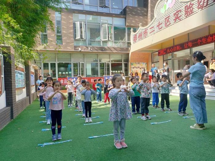 二七区实验幼儿园：家园育幼同心 守护美好童年