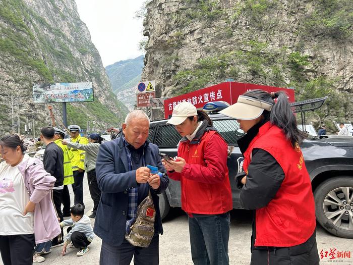 游走好县丨“在路上”的四川汉源：从爆款古路村到旅游产业化，还有一条长路要走