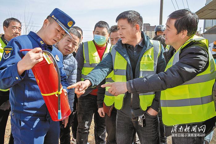 备春耕 迎三夏 强监管 保安全——市农机安全工作站多措并举抓实抓细抓好农机安全工作综述