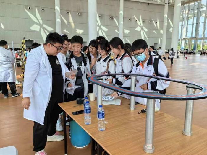 首届“中科世园科技周”活动在北京世园公园国际馆开幕