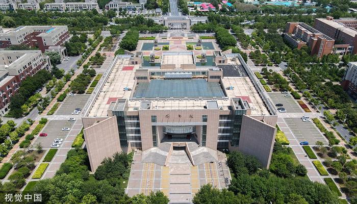 高校数量全国第一，河南为何还在“拼命”建大学？