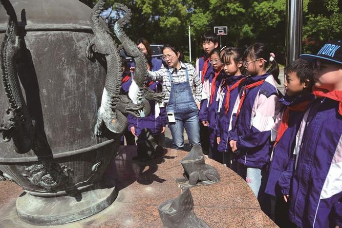 地震台里学知识