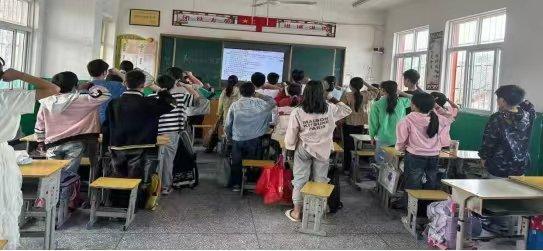 新野县樊集乡后河学校开展双减下的防溺水安全教育活动