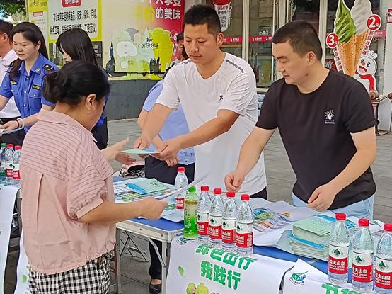 蕲春组织开展节能宣传周宣传活动，发放节能宣传资料1100余份