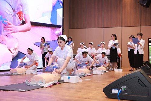 湖北医药学院举行第十届“5·12”护理技能大赛