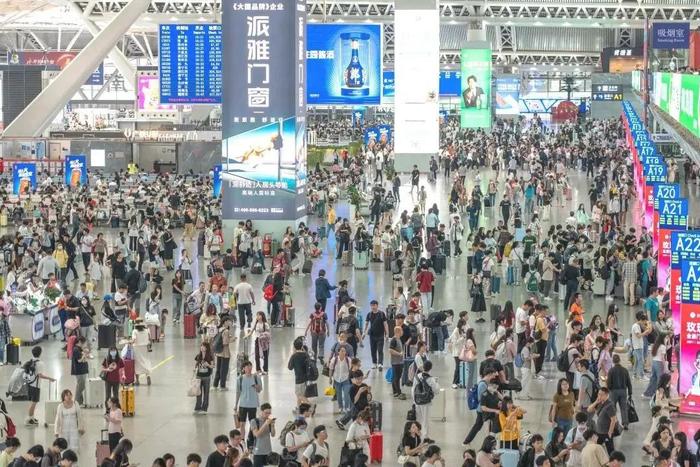 广铁本周末加开37趟高铁，往返汕头潮汕站的有……