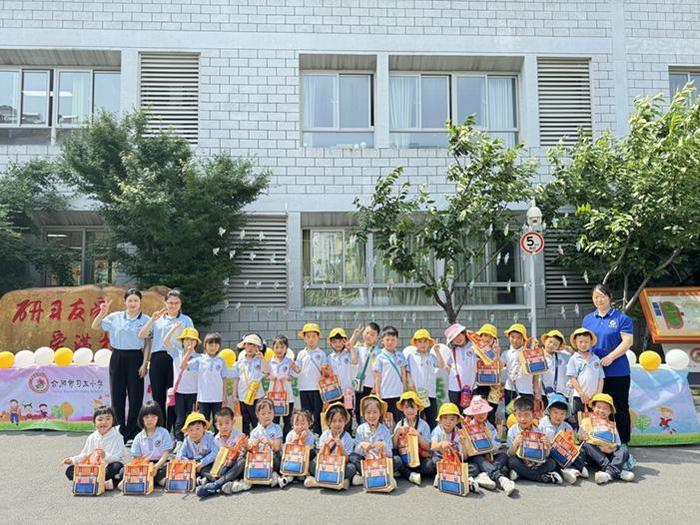 幼小衔接零距离 小学生活初体验——合肥市习友小学开展“幼小衔接进校园”活动