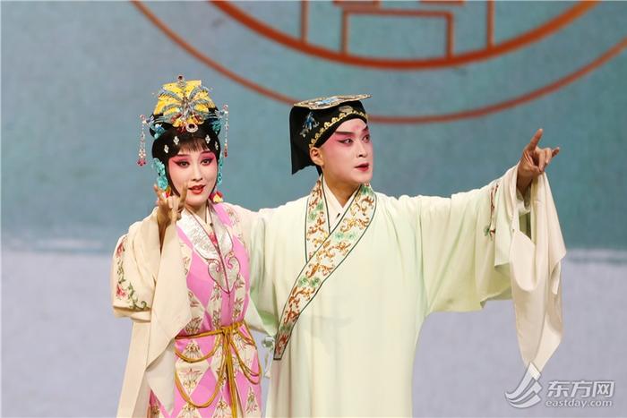 致敬“昆大班”，上海昆剧团折子戏集锦回首昆曲“成长”历程