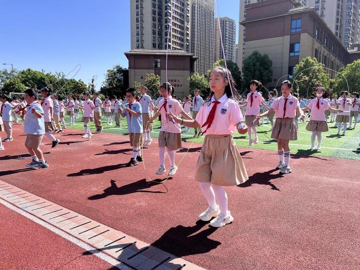 走近孩子，倾听心声——合肥市建平实验小学举办家长开放日活动