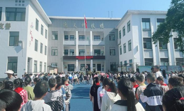 绩溪县实验小学：“六个一”开展节能宣传周主题教育活动