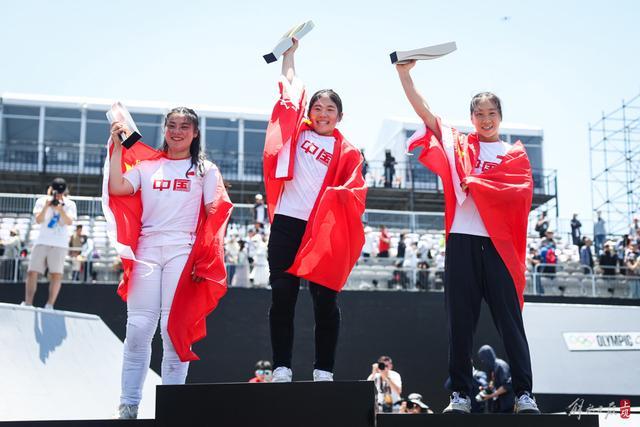 奥运会资格系列赛产生首个冠军，中国队包揽女子自由式小轮车前三名