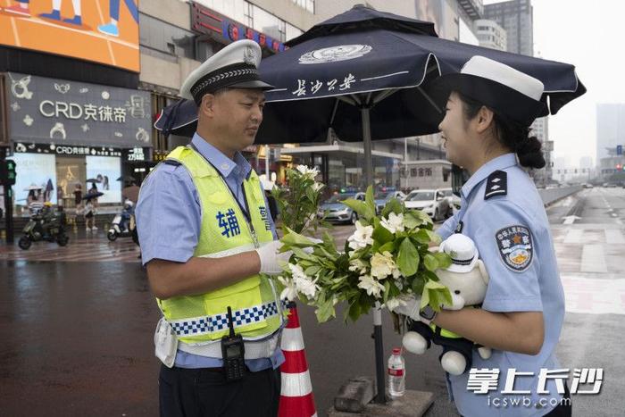 图视汇丨长沙的网红斑马线开花了！