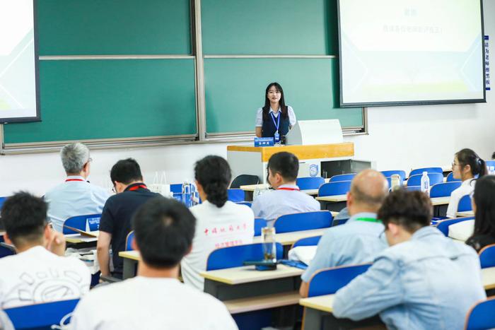 第十届全国大学生能源经济学术创意大赛暨第十一届全国低碳发展管理学术年会在中国地质大学（北京）举行