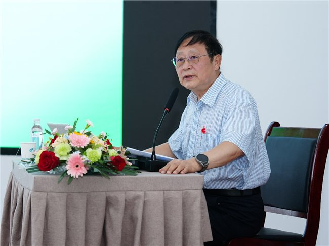 (潘建平)