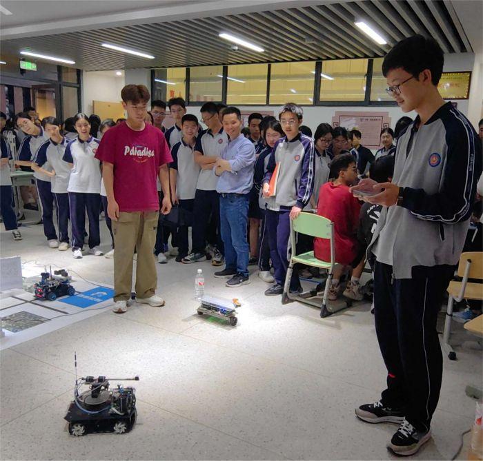 四川工程职业技术大学发挥学科优势  助力本地中小学科创教育