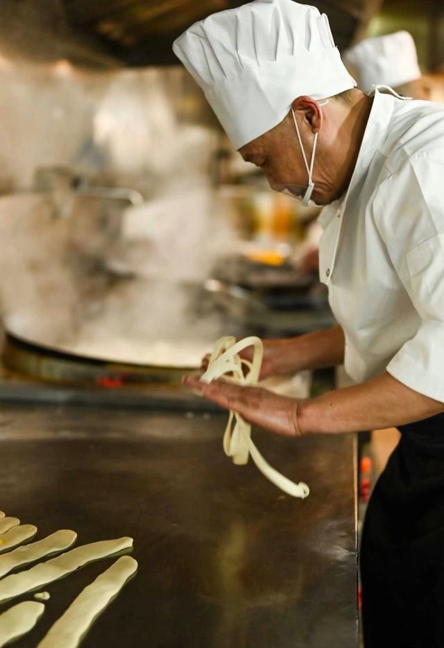 吃遍全国七所高校美食！川大朋友圈被这个活动刷屏了