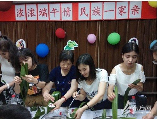 “家在华阳”迎30周年  促进各族学生融入社区，东华大学发布全新地校共建项目