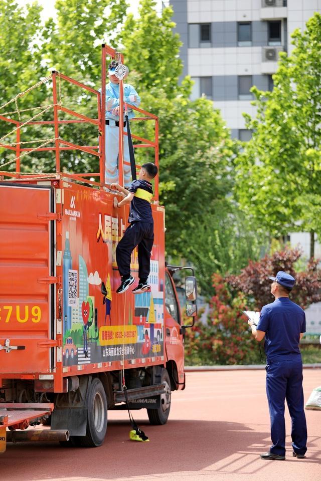 青岛第二届中小学生存教育技能大赛暨幼儿生存游戏决赛火热开赛