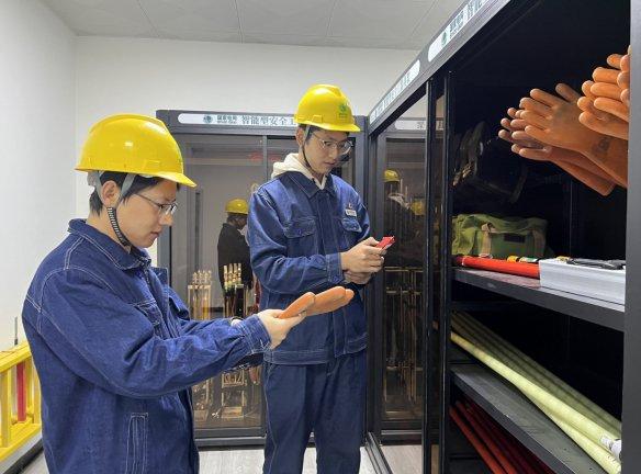 国网庆阳供电公司：开展安全工器具试验织牢“安全网”