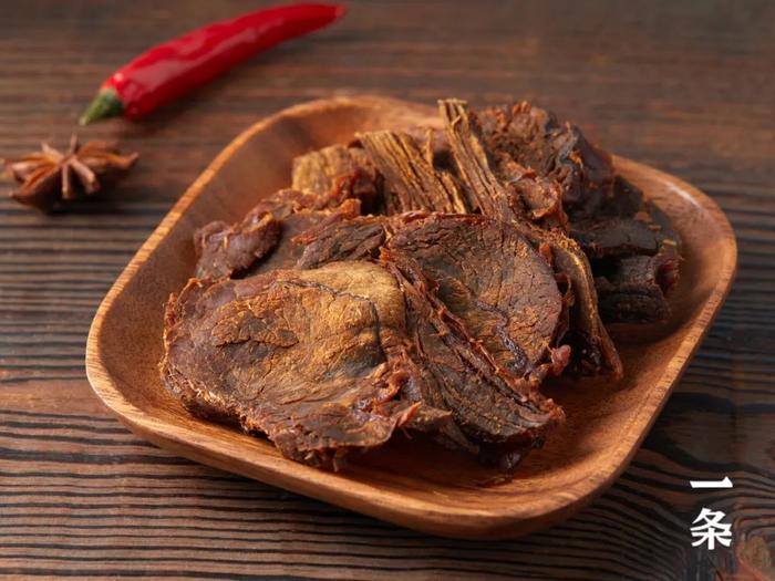 温州卤制风味牛肉干，大片整块原切牛肉，手撕着吃，越嚼越香！