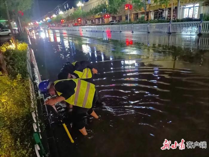 岷县、卓尼县遭遇强降水冰雹天气