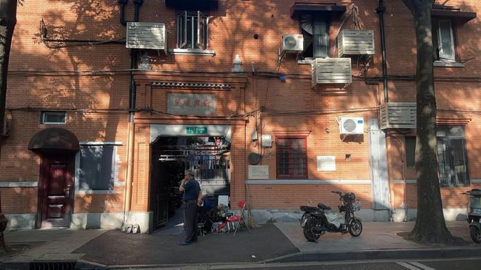 洋房、公寓和街区是如何回归上海人民的？｜上海解放75周年特别报道