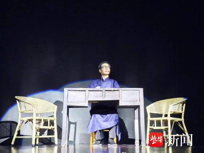 大学生演绎“大先生”，南大新生戏剧节上演“跨越时空的对话”