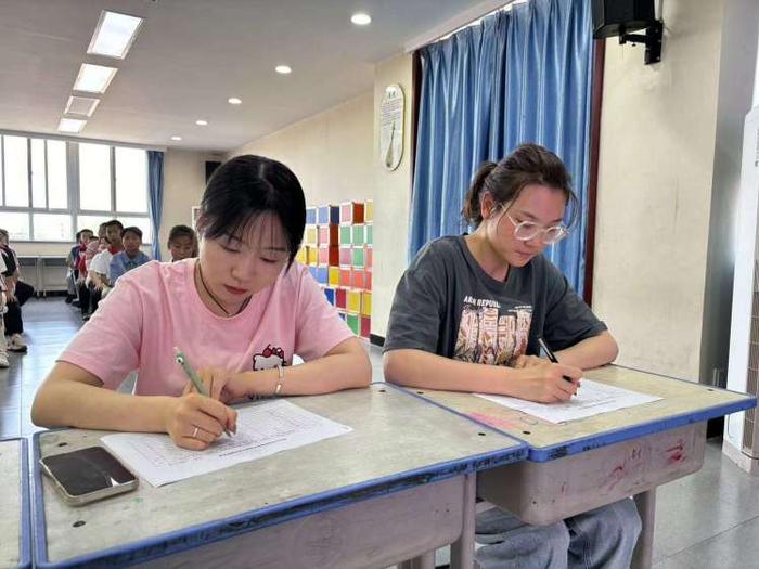 灞桥区赵庄小学开展读书分享活动