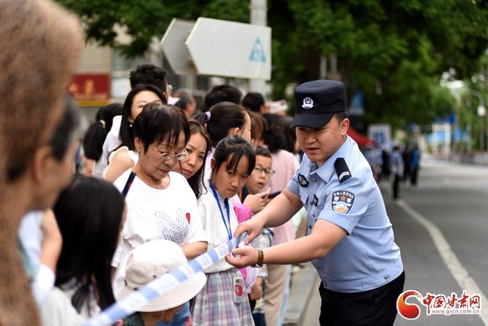 兰州全城“沸腾” 从点滴细节中看见兰马何以金标