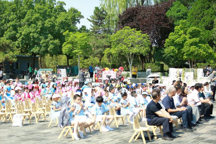 东华门幼儿园、北京市第三幼儿园、东华门幼儿园分园联合打造传统文化艺术节