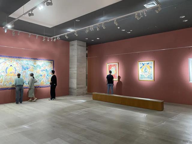 青海热贡唐卡崇明巡展，邀你来感受艺术的魅力