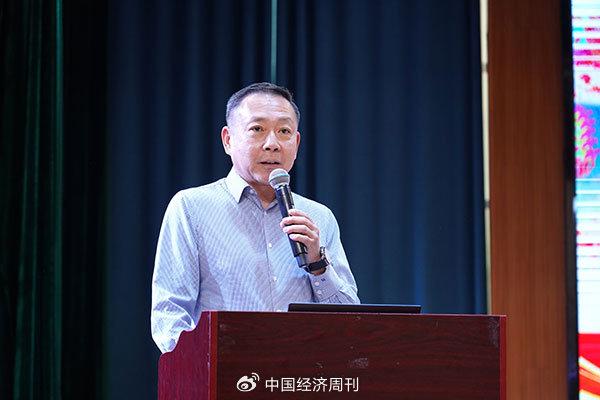 最温暖的人 未曾走远 ——访北京大鸾翔宇慈善基金会理事长沈清