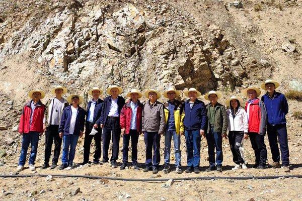 总局领导赴西藏落实找矿突破工作