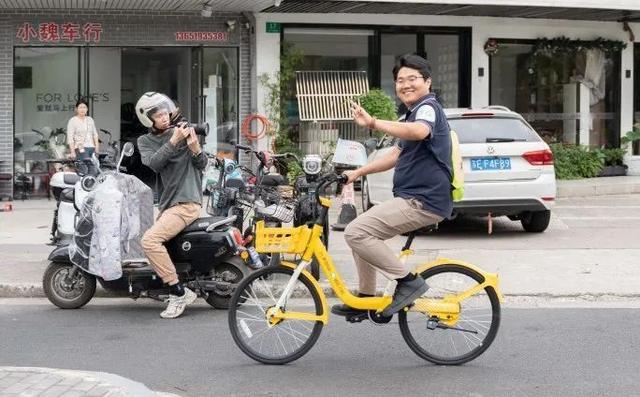 在“骑”妙的CityWalk中，感受宝山这里独特的气息