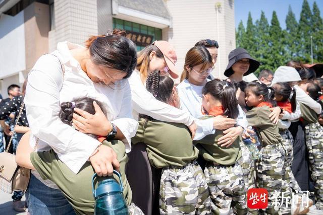 国防园里过10岁生日！ 南京一中江北一小、二小这场成长礼意义非凡