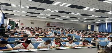 绵阳市实验小学南山校区举行2024年春书法比赛活动
