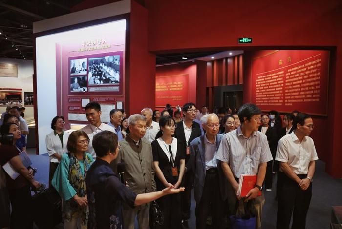 中国科学家博物馆开馆，首展讲述“共和国脊梁”的大情怀