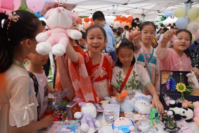 乐享童年 西安市碑林区各校园多彩活动迎“六一”