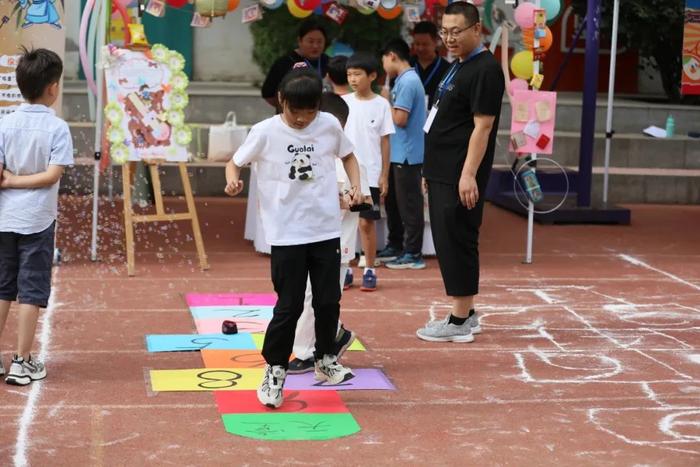 乐享童年 西安市碑林区各校园多彩活动迎“六一”