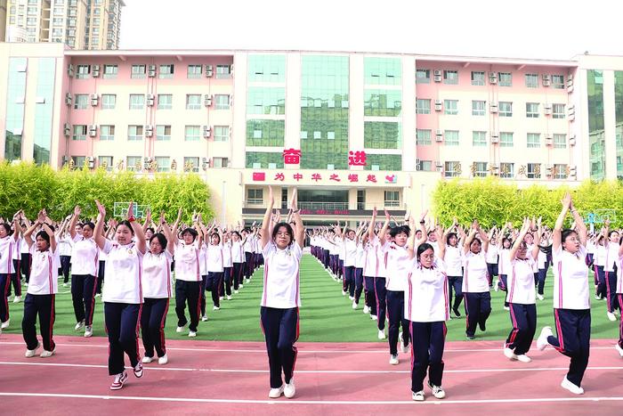 多彩大课间 孩子动起来 ｜我市中小学大课间体育活动“微改革”掠影