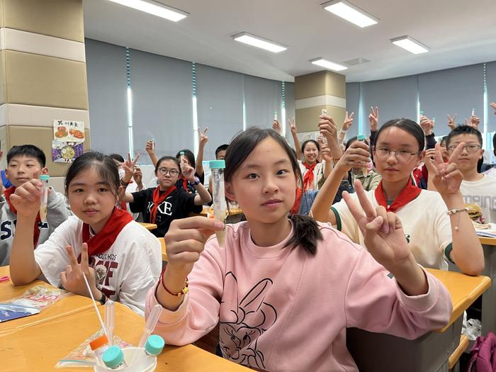 沧浪新城第二实验小学校第二届数科节顺利闭幕