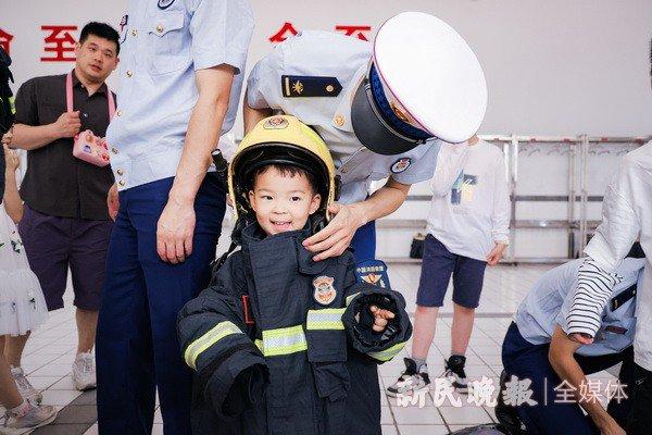 青春心向党 筑梦向未来