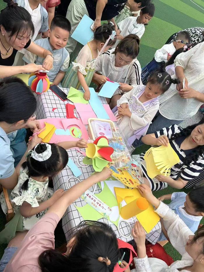 南江县实验小学附属幼儿园举办“国风古韵  印象六一”亲子游园会