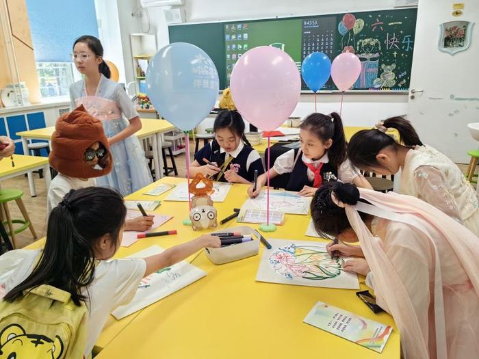 校园变身游戏场，史家实验学校举办读书游戏嘉年华庆“六一”
