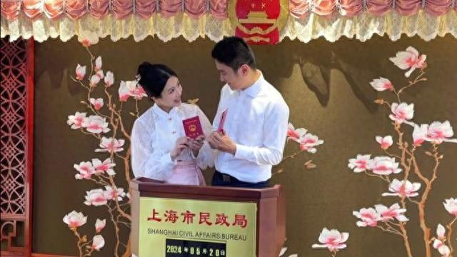跨国婚姻登记有多难？他们跑了三个国家登记，在上海“修成正果”