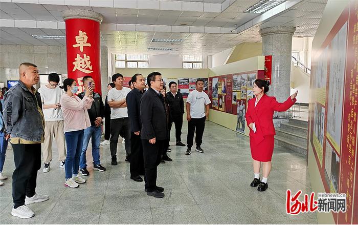 燕山大学党员组织生活馆开展红色学习实践活动