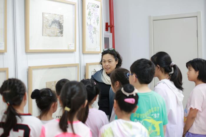 北京市宣武少年宫举办庆“六一”学生书画作品展