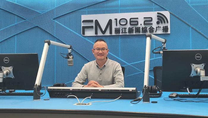 丽江radio【护航成长 同在阳光下】成长365：孩子怎样才算真正毕业