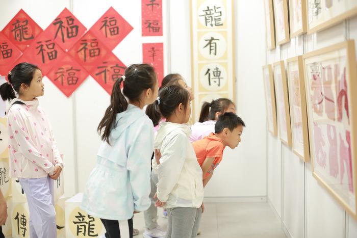 北京市宣武少年宫举办庆“六一”学生书画作品展